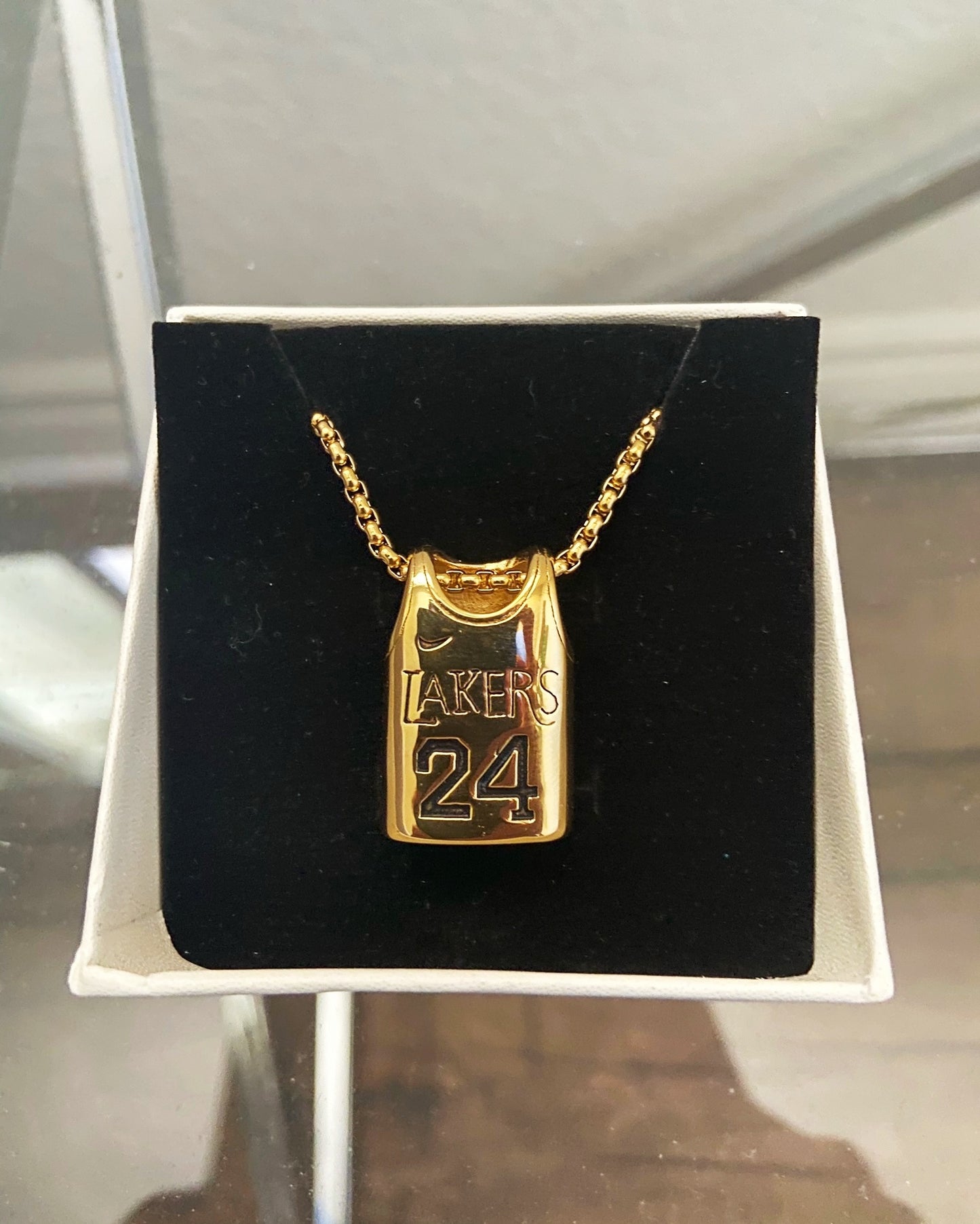 Kobe Braynt Golden & Silver Necklace Jersey Style for Los Angeles Lakers